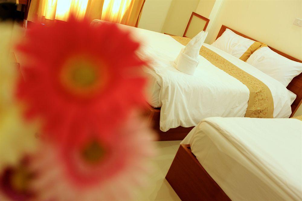 Rafael Hotel And Mansion Bangkok - Sha Extra Plus Certified Экстерьер фото