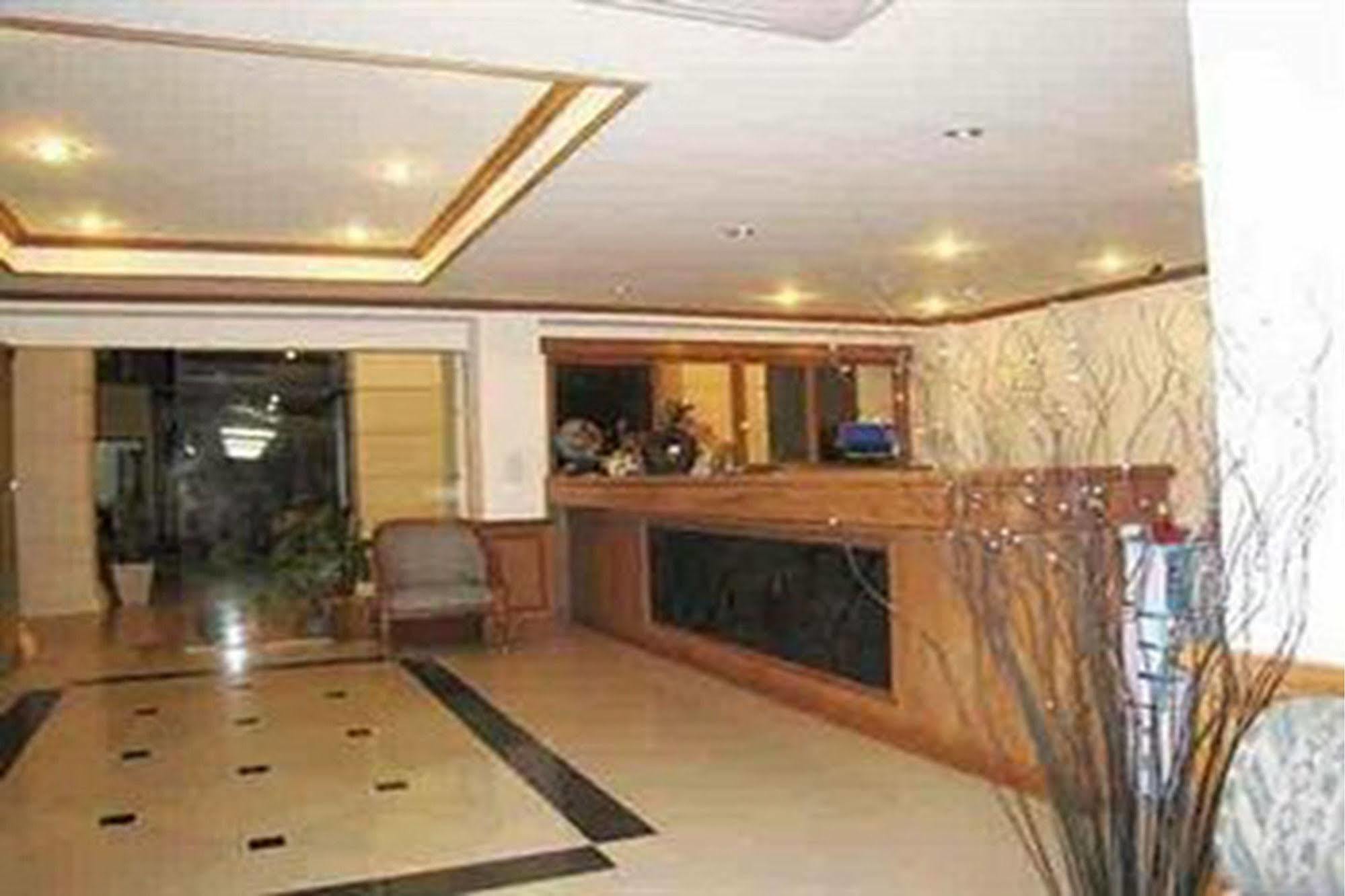 Rafael Hotel And Mansion Bangkok - Sha Extra Plus Certified Экстерьер фото
