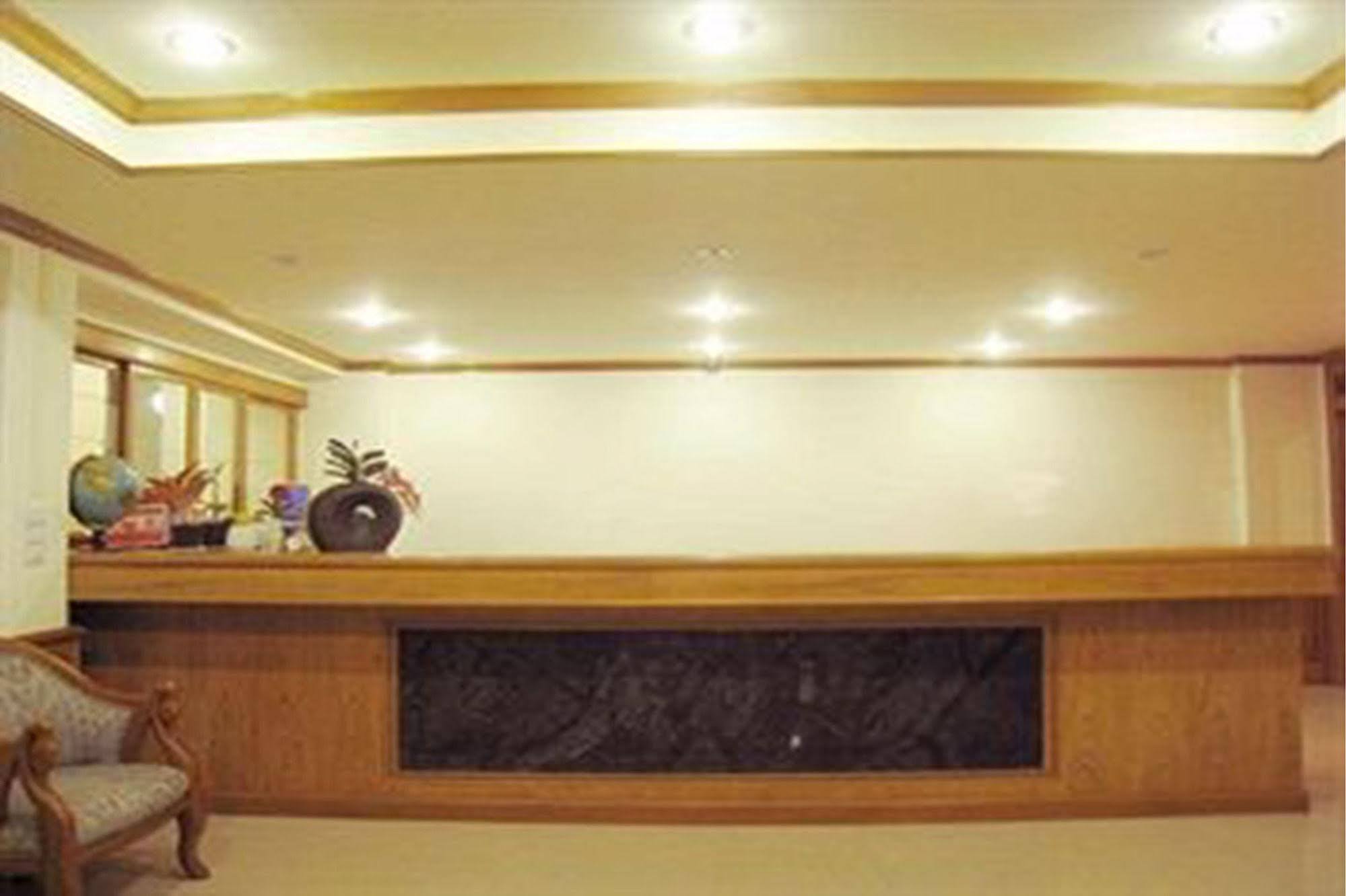 Rafael Hotel And Mansion Bangkok - Sha Extra Plus Certified Экстерьер фото